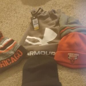 Under Armour Kids Beanie Set - Red, Black, Gray